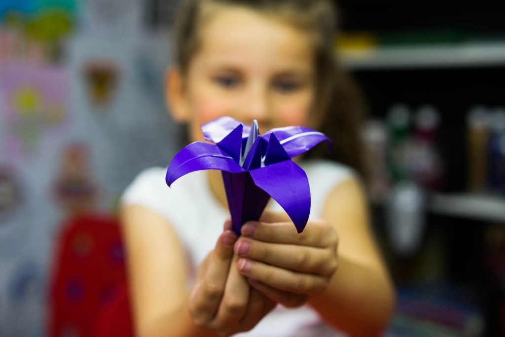 How To Fold An Origami Iris