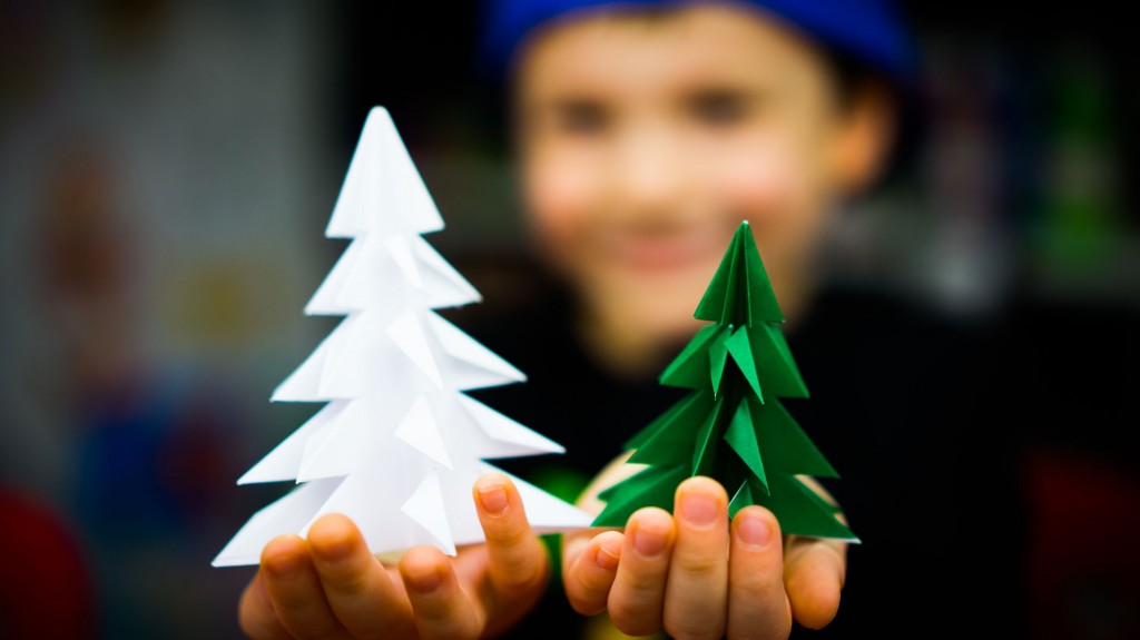 How To Fold An Origami Christmas Tree